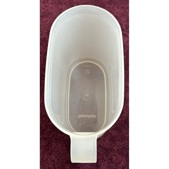 Vintage Tupperware 1 Qt Slim Pitcher 2189D-2 w/Blue Flip Top Lid 20108-3 - Picture 13 of 16